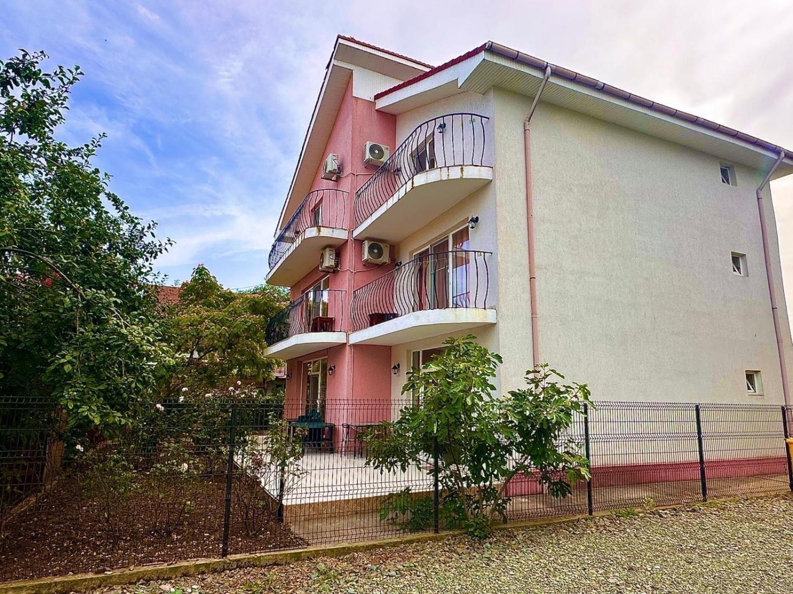 Vila Lucy Costinesti Hotell Exteriör bild